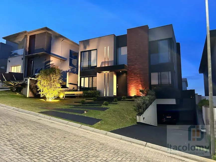 Foto 6 de Casa de Condomínio com 5 quartos à venda, 420m2 em Tamboré, Santana De Parnaiba - SP