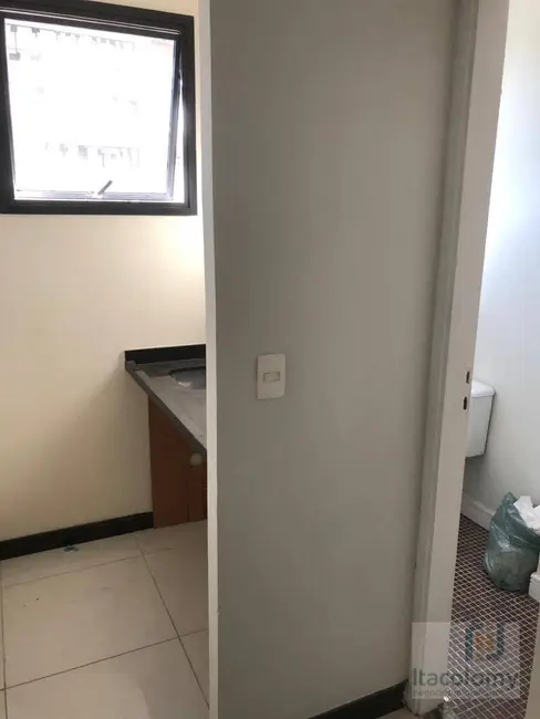 Foto 3 de Sala Comercial à venda, 55m2 em Alphaville Industrial, Barueri - SP