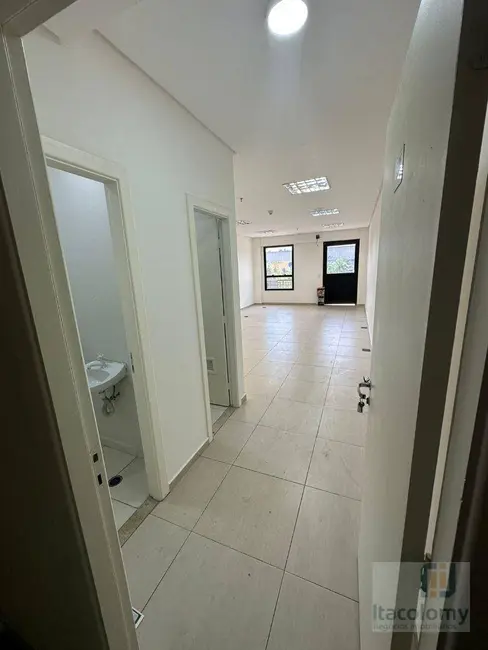 Foto 4 de Sala Comercial à venda, 51m2 em Alphaville Industrial, Barueri - SP