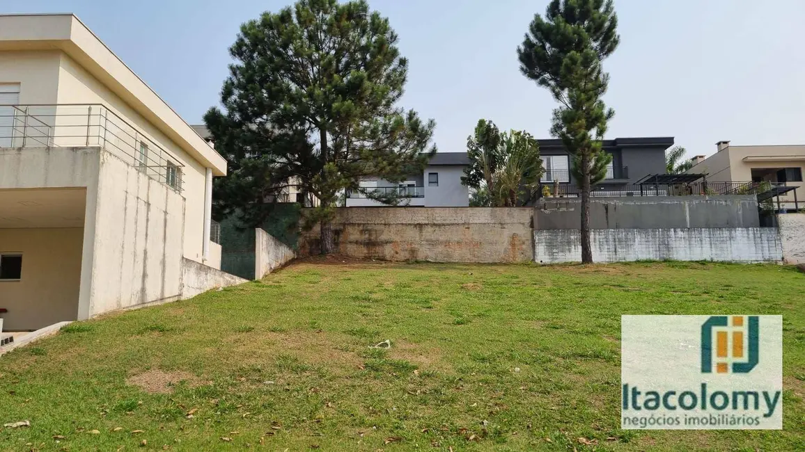 Foto 1 de Terreno / Lote à venda, 450m2 em Santana De Parnaiba - SP
