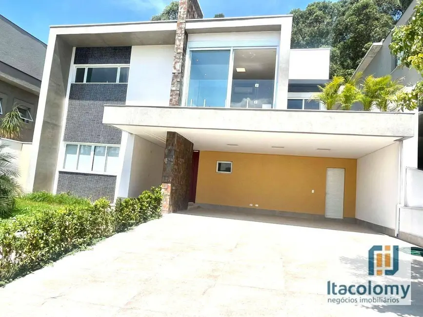 Casa de Condomínio com 4 quartos à venda e para alugar, 420m2 em Tamboré, Barueri - SP - imagem 6 Foto 6 de Casa de Condomínio com 4 quartos à venda e para alugar, 420m2 em Tamboré, Barueri - SP