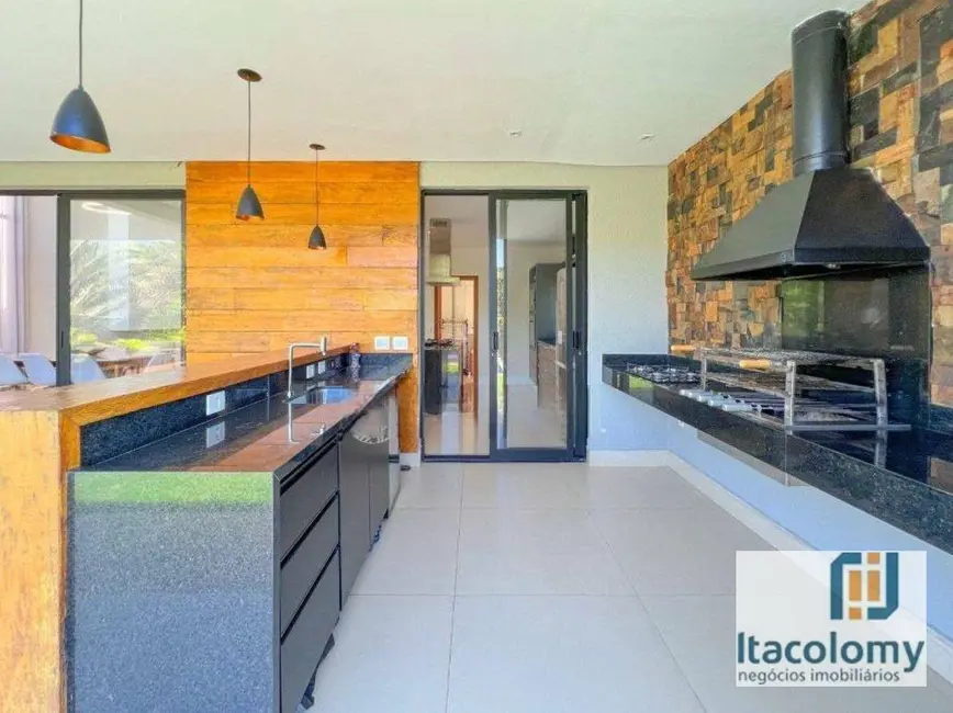 Foto 6 de Casa de Condomínio com 4 quartos à venda e para alugar, 440m2 em Santana De Parnaiba - SP