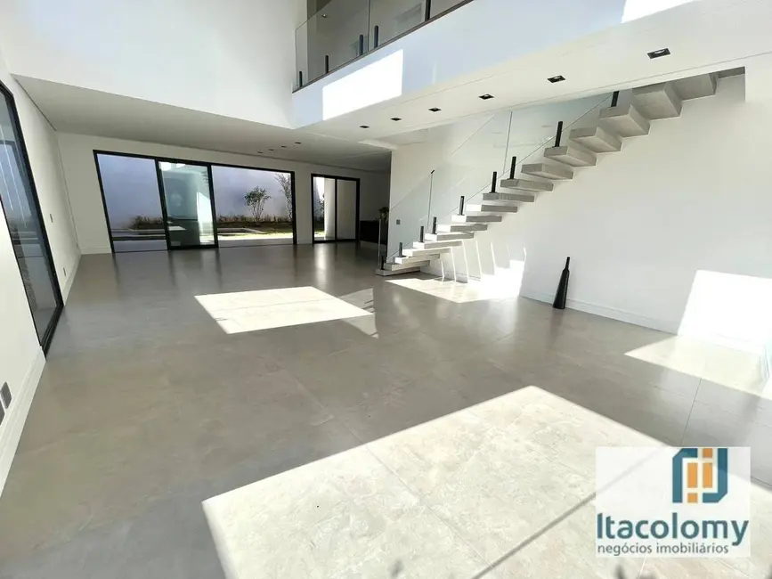 Foto 4 de Casa de Condomínio com 4 quartos à venda, 465m2 em Santana De Parnaiba - SP