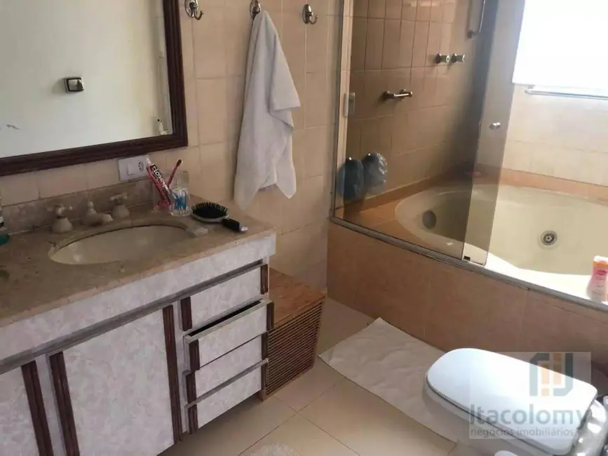 Foto 9 de Casa de Condomínio com 4 quartos à venda, 958m2 em Barueri - SP