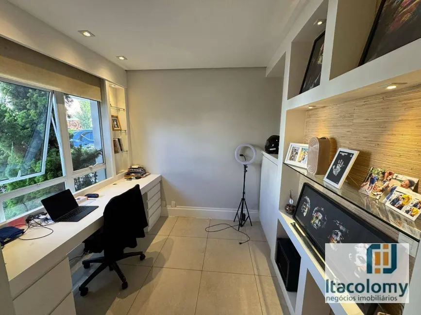 Foto 6 de Casa de Condomínio com 3 quartos à venda, 236m2 em Tamboré, Santana De Parnaiba - SP