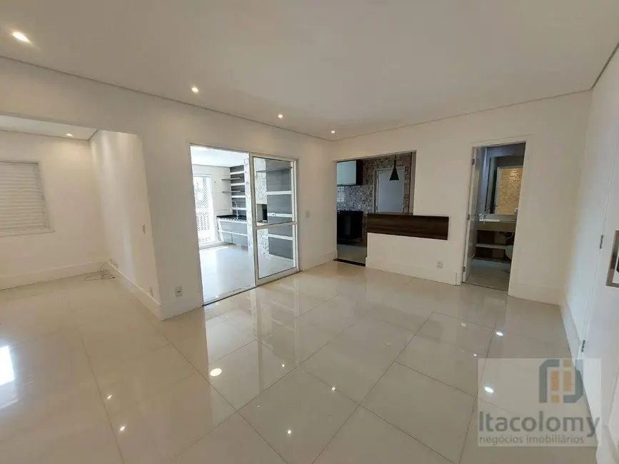 Foto 1 de Apartamento com 2 quartos à venda e para alugar, 107m2 em Empresarial 18 do Forte, Barueri - SP
