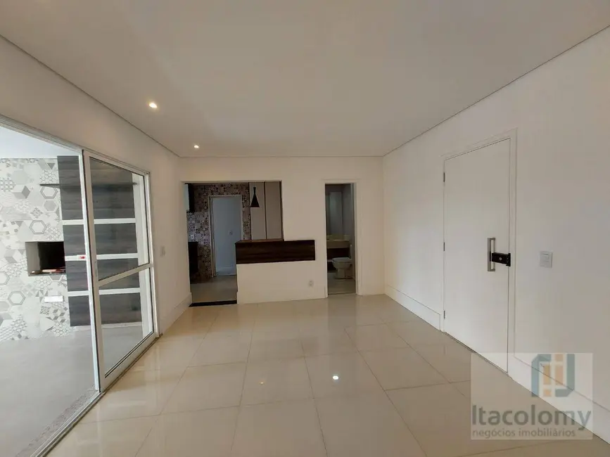 Foto 3 de Apartamento com 2 quartos à venda e para alugar, 107m2 em Empresarial 18 do Forte, Barueri - SP