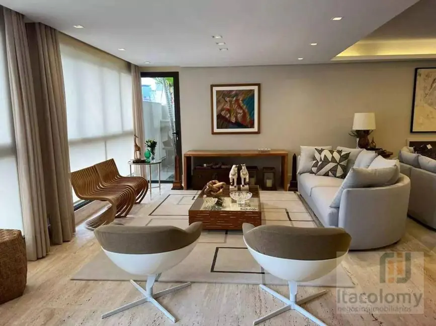 Casa de Condomínio com 4 quartos à venda, 571m2 em Barueri - SP - imagem 5 Foto 5 de Casa de Condomínio com 4 quartos à venda, 571m2 em Barueri - SP