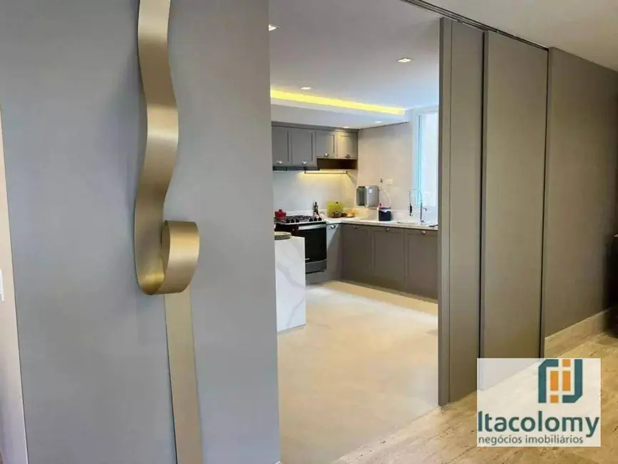 Foto 4 de Casa de Condomínio com 4 quartos à venda, 571m2 em Barueri - SP