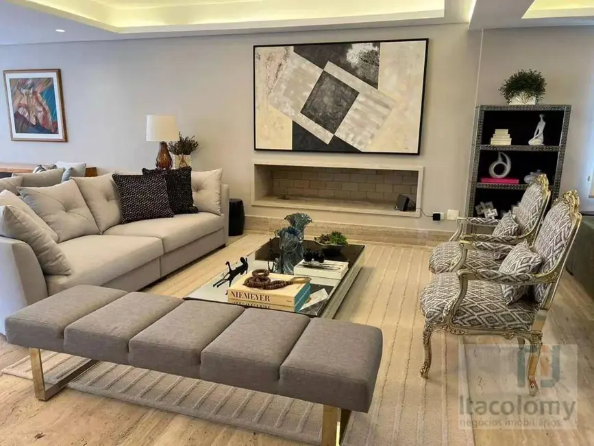 Casa de Condomínio com 4 quartos à venda, 571m2 em Barueri - SP - imagem 2 Foto 2 de Casa de Condomínio com 4 quartos à venda, 571m2 em Barueri - SP