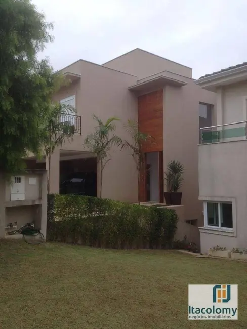 Foto 1 de Casa de Condomínio com 3 quartos à venda, 370m2 em Santana De Parnaiba - SP