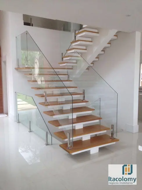 Foto 5 de Casa de Condomínio com 3 quartos à venda, 370m2 em Santana De Parnaiba - SP