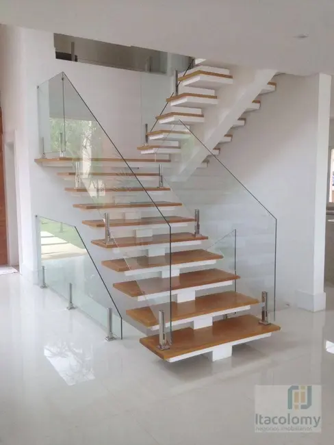 Foto 5 de Casa de Condomínio com 3 quartos à venda, 370m2 em Santana De Parnaiba - SP