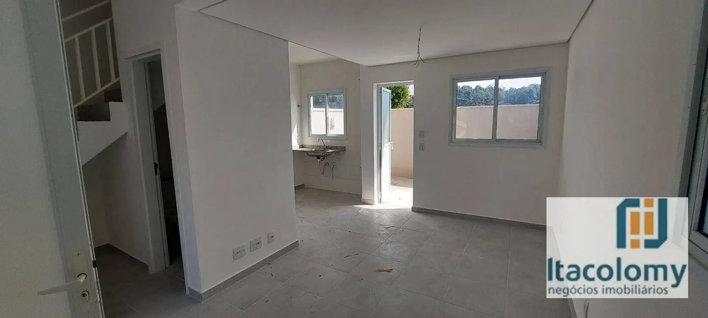 Foto 2 de Casa de Condomínio com 2 quartos à venda, 60m2 em Chácaras São Luís, Santana De Parnaiba - SP