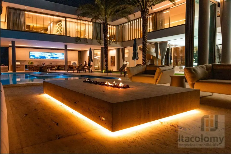 Casa de Condomínio com 6 quartos à venda, 3323m2 em Tamboré, Santana De Parnaiba - SP - imagem 9 Foto 9 de Casa de Condomínio com 6 quartos à venda, 3323m2 em Tamboré, Santana De Parnaiba - SP