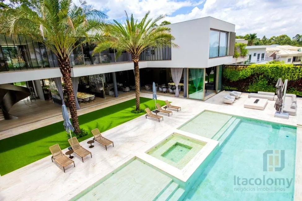 Casa de Condomínio com 6 quartos à venda, 3323m2 em Tamboré, Santana De Parnaiba - SP - imagem 7 Foto 7 de Casa de Condomínio com 6 quartos à venda, 3323m2 em Tamboré, Santana De Parnaiba - SP