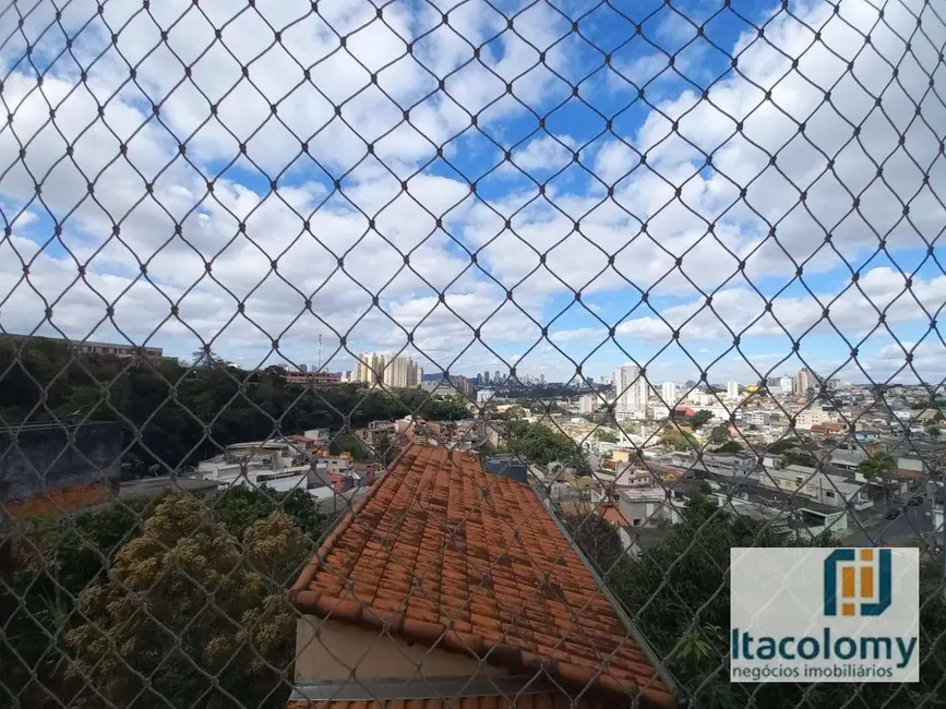 Foto 9 de Casa com 4 quartos à venda, 214m2 em Jardim Regina Alice, Barueri - SP