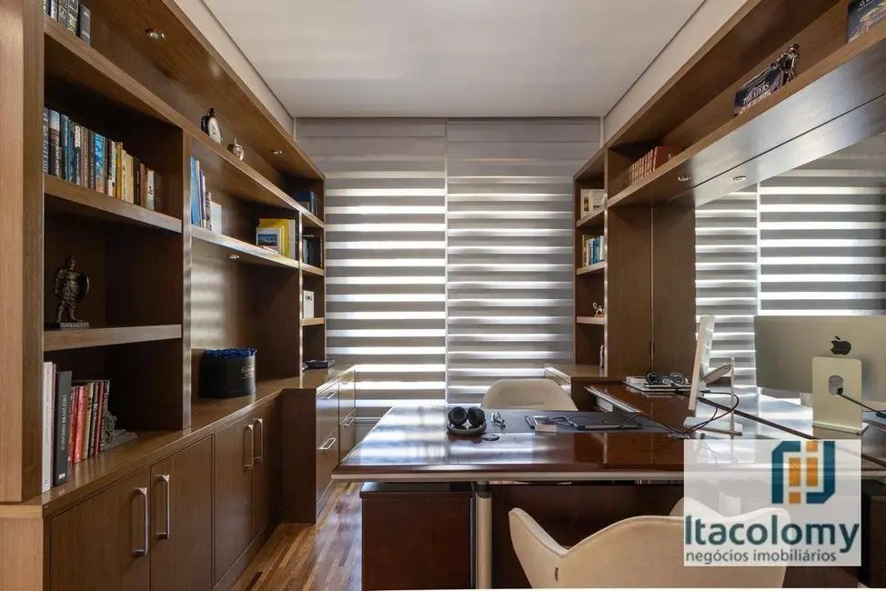 Casa de Condomínio com 5 quartos à venda, 490m2 em Santana De Parnaiba - SP - imagem 8 Foto 8 de Casa de Condomínio com 5 quartos à venda, 490m2 em Santana De Parnaiba - SP