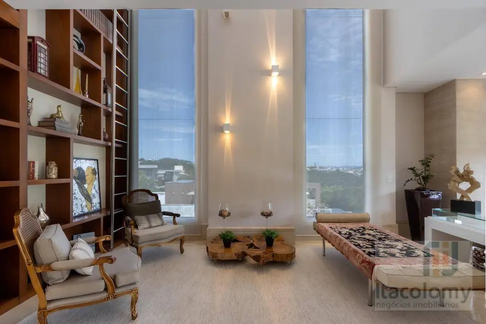 Foto 4 de Casa de Condomínio com 5 quartos à venda, 490m2 em Santana De Parnaiba - SP