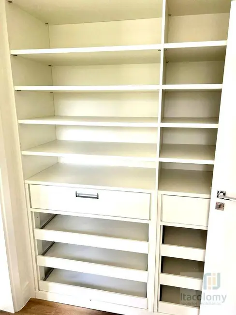 Foto 9 de Casa de Condomínio com 4 quartos à venda e para alugar, 562m2 em Santana De Parnaiba - SP