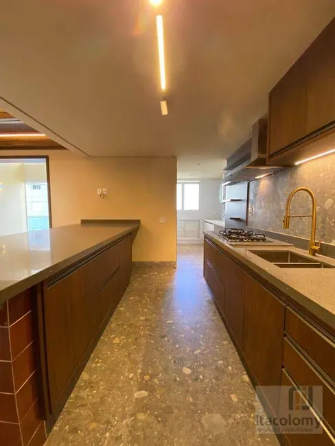 Foto 4 de Apartamento com 4 quartos à venda e para alugar, 192m2 em Tamboré, Santana De Parnaiba - SP