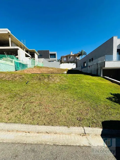 Foto 1 de Terreno / Lote à venda, 450m2 em Santana De Parnaiba - SP