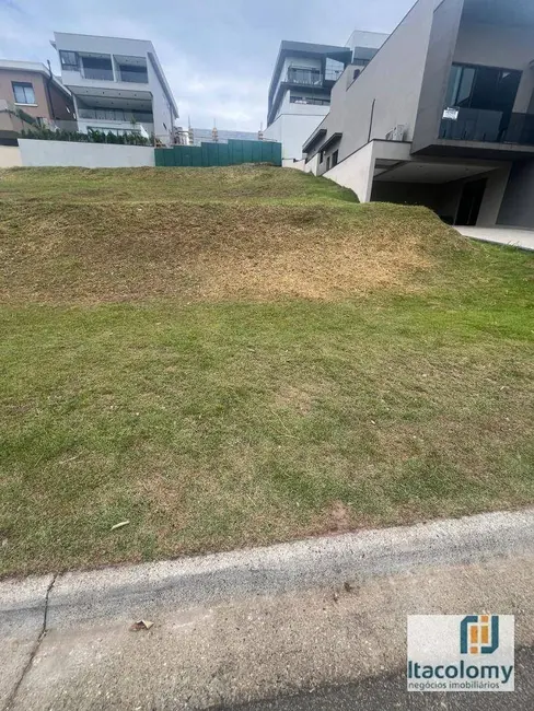 Foto 3 de Terreno / Lote à venda, 490m2 em Santana De Parnaiba - SP