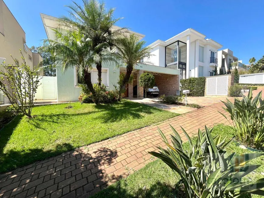 Foto 2 de Casa de Condomínio com 4 quartos à venda, 420m2 em Santana De Parnaiba - SP