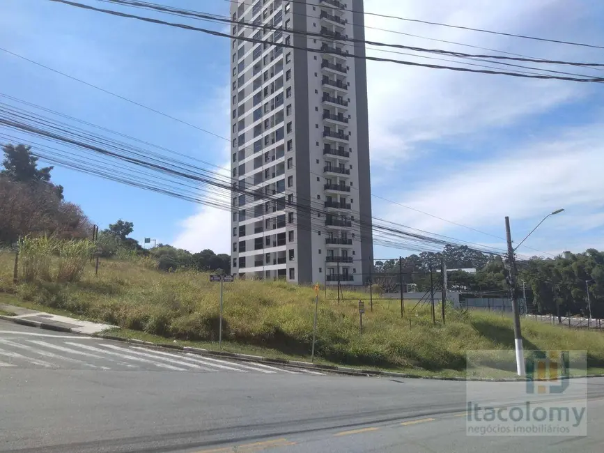 Foto 1 de Terreno / Lote à venda, 352m2 em Barueri - SP