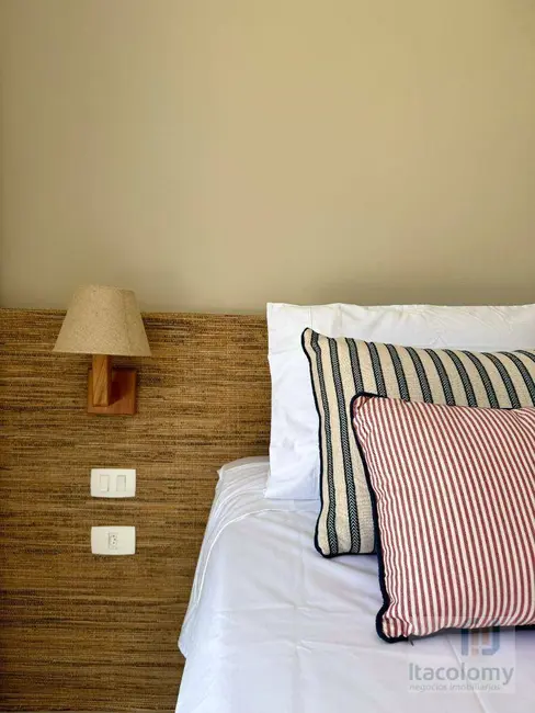 Foto 7 de Casa de Condomínio com 6 quartos à venda, 300m2 em Sao Sebastiao - SP