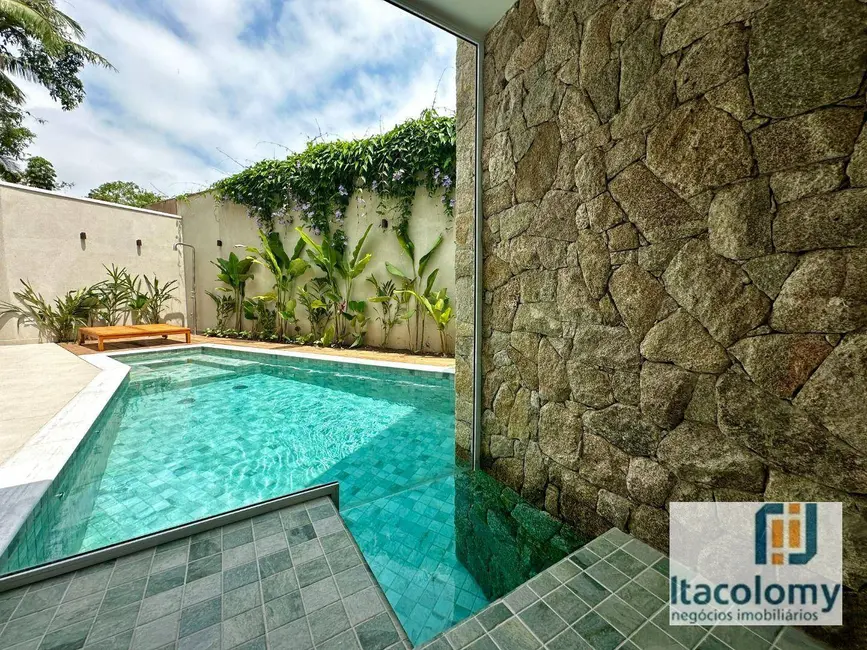 Foto 6 de Casa de Condomínio com 6 quartos à venda, 300m2 em Sao Sebastiao - SP