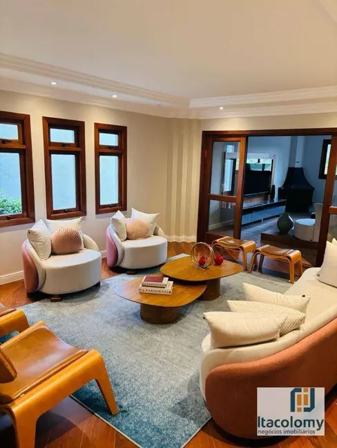 Casa de Condomínio com 4 quartos à venda e para alugar, 640m2 em Barueri - SP - imagem 5 Foto 5 de Casa de Condomínio com 4 quartos à venda e para alugar, 640m2 em Barueri - SP