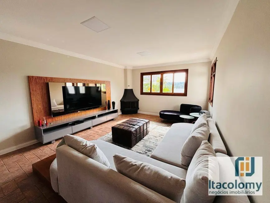 Casa de Condomínio com 4 quartos à venda e para alugar, 640m2 em Barueri - SP - imagem 9 Foto 9 de Casa de Condomínio com 4 quartos à venda e para alugar, 640m2 em Barueri - SP