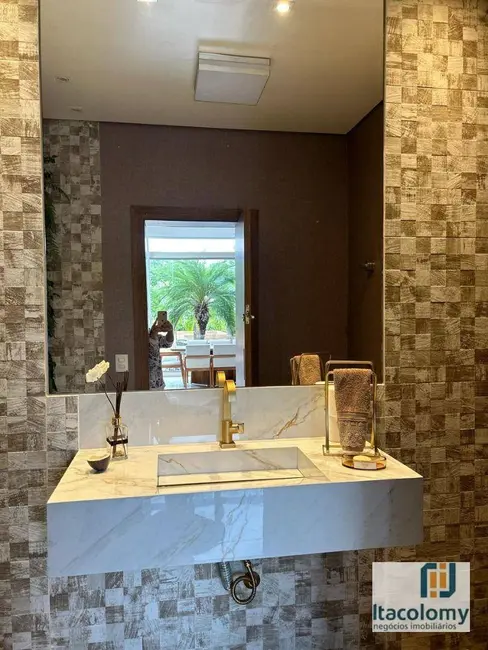 Foto 9 de Casa de Condomínio com 4 quartos para alugar, 490m2 em Santana De Parnaiba - SP