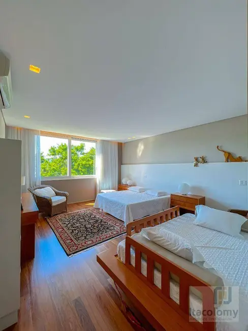 Foto 8 de Casa de Condomínio com 4 quartos à venda e para alugar, 980m2 em Santana De Parnaiba - SP