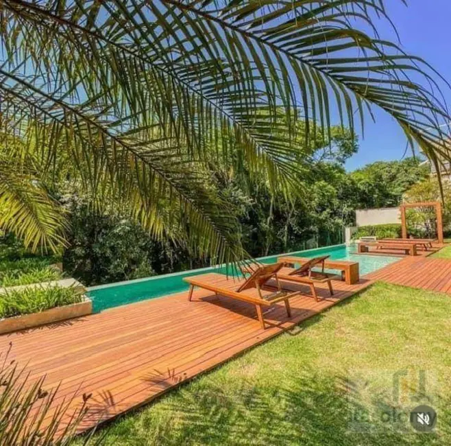 Casa de Condomínio com 4 quartos à venda e para alugar, 980m2 em Santana De Parnaiba - SP - imagem 2 Foto 2 de Casa de Condomínio com 4 quartos à venda e para alugar, 980m2 em Santana De Parnaiba - SP