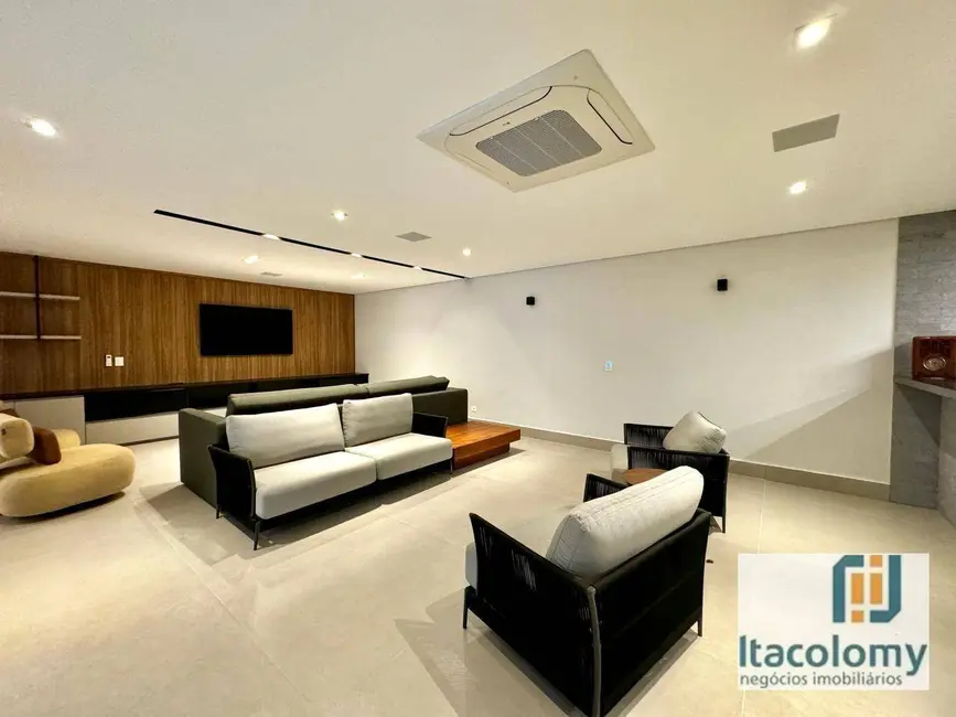 Foto 3 de Casa de Condomínio com 4 quartos à venda, 800m2 em Barueri - SP