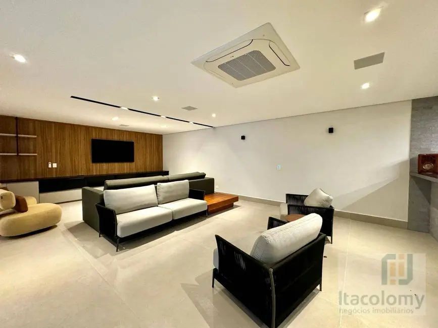 Foto 3 de Casa de Condomínio com 4 quartos à venda, 800m2 em Barueri - SP