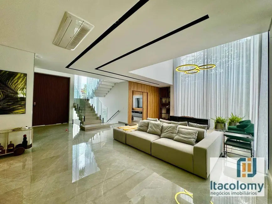 Foto 5 de Casa de Condomínio com 4 quartos à venda, 800m2 em Barueri - SP