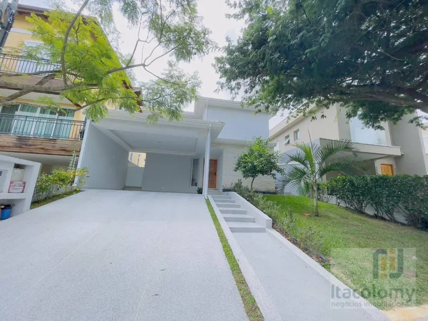 Foto 1 de Casa de Condomínio com 3 quartos à venda, 360m2 em Santana De Parnaiba - SP