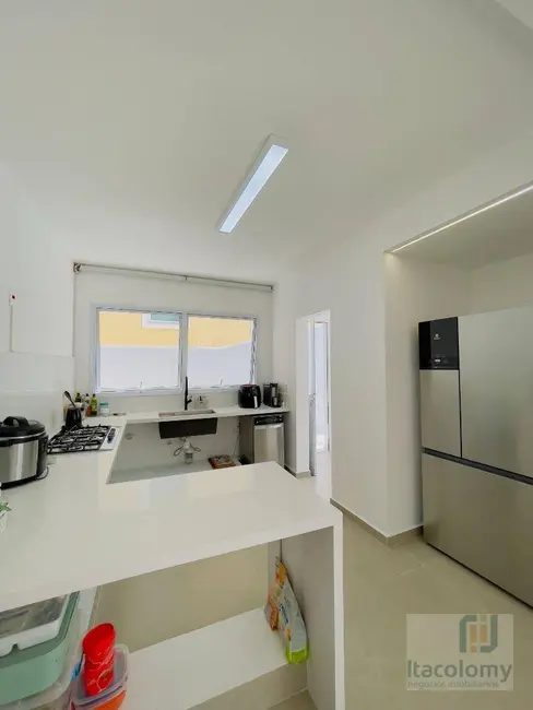 Foto 9 de Casa de Condomínio com 3 quartos à venda, 360m2 em Santana De Parnaiba - SP