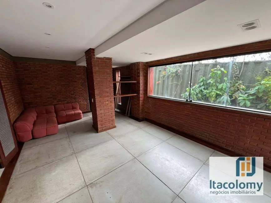 Foto 6 de Casa de Condomínio com 4 quartos para alugar, 1080m2 em Santana De Parnaiba - SP