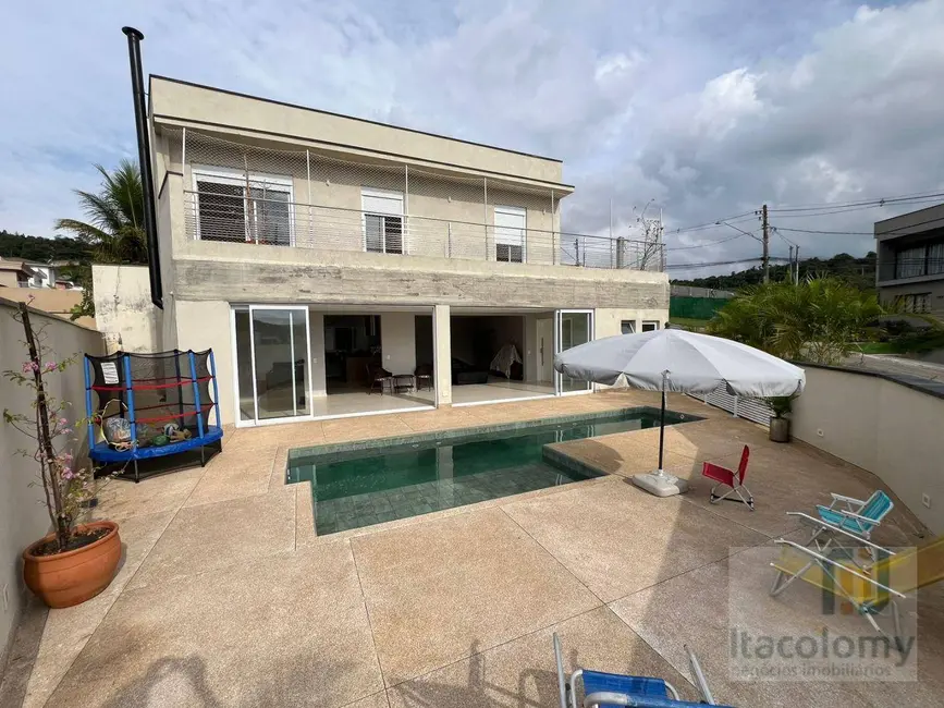 Foto 2 de Casa de Condomínio com 3 quartos à venda e para alugar, 400m2 em Santana De Parnaiba - SP