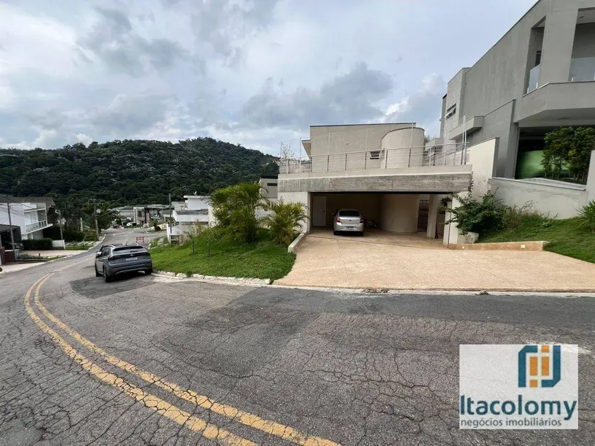 Foto 1 de Casa de Condomínio com 3 quartos à venda, 400m2 em Santana De Parnaiba - SP