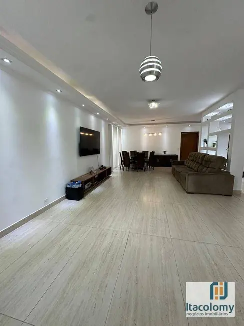 Foto 5 de Casa de Condomínio com 4 quartos à venda, 308m2 em Santana De Parnaiba - SP