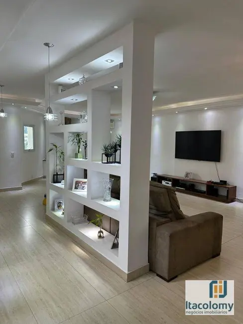 Foto 7 de Casa de Condomínio com 4 quartos à venda, 308m2 em Santana De Parnaiba - SP