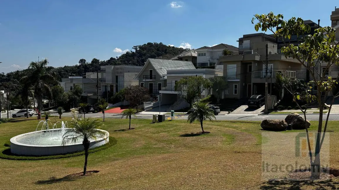 Foto 6 de Casa de Condomínio com 3 quartos à venda, 360m2 em Tanquinho, Santana De Parnaiba - SP