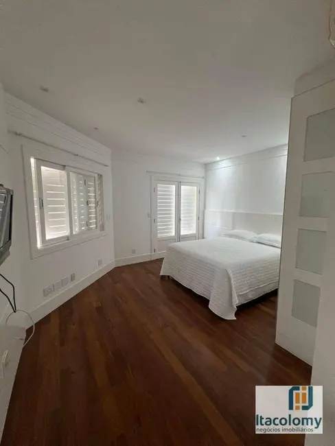 Foto 9 de Casa de Condomínio com 4 quartos à venda, 420m2 em Santana De Parnaiba - SP