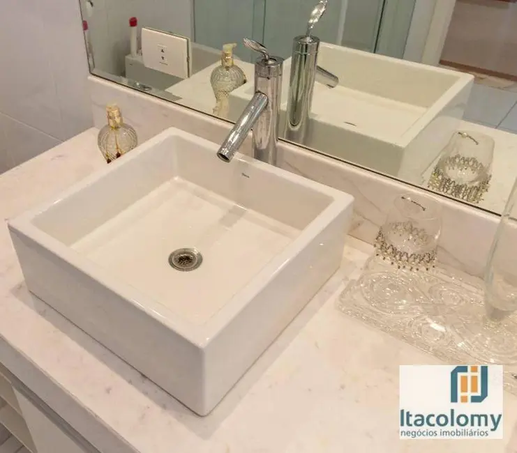 Foto 6 de Casa de Condomínio com 3 quartos para alugar, 360m2 em Santana De Parnaiba - SP