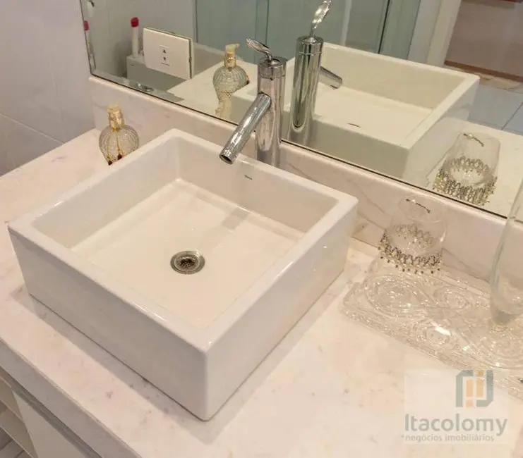 Foto 6 de Casa de Condomínio com 3 quartos para alugar, 360m2 em Santana De Parnaiba - SP